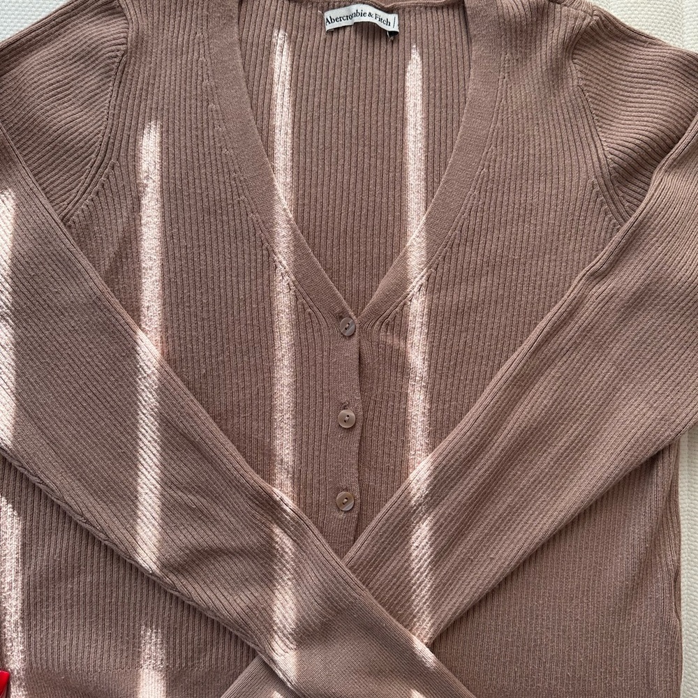 Abercrombie top on sale